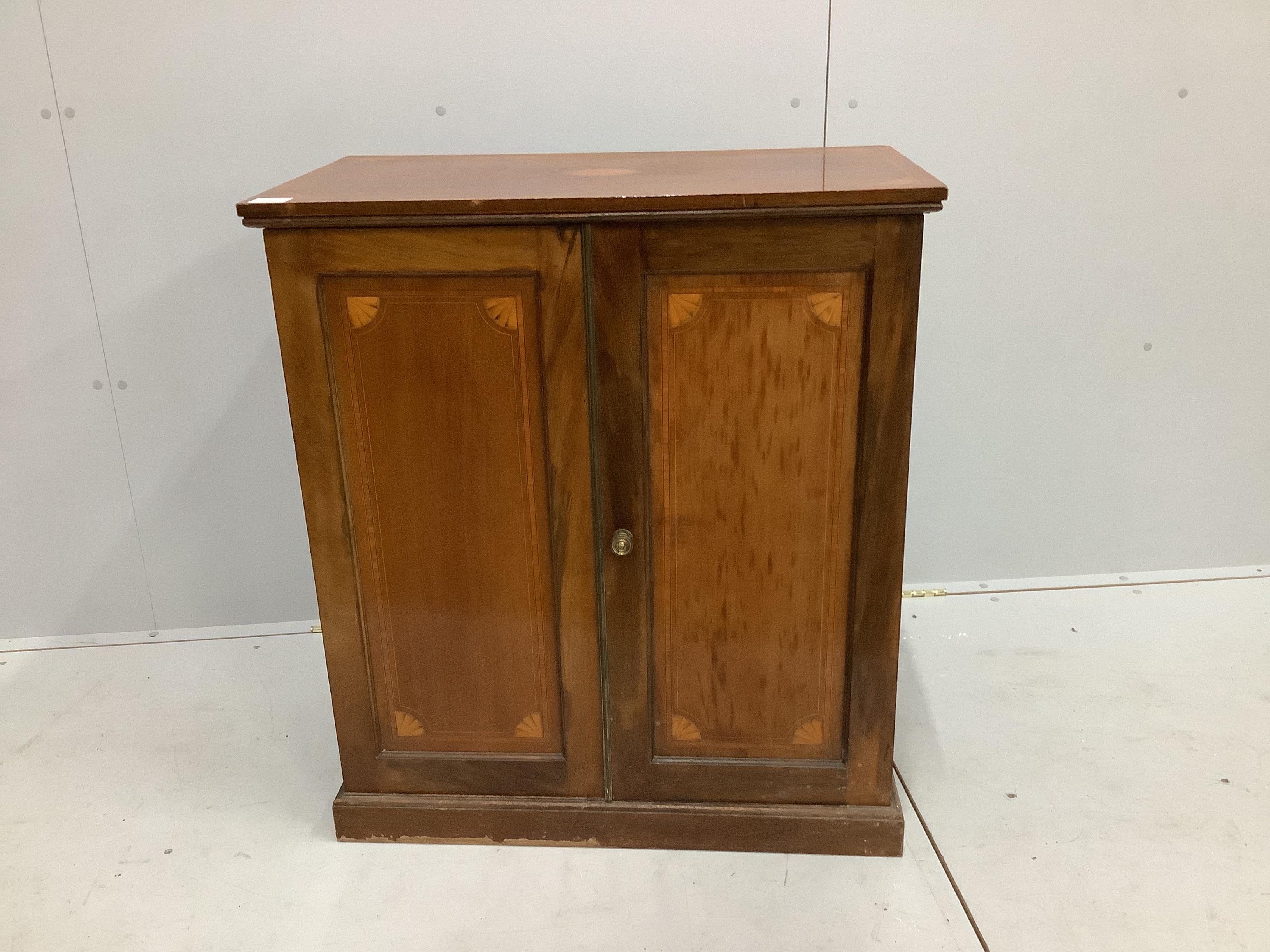 An Edwardian marquetry inlaid cross banded mahogany side cabinet, width 76cm, depth 42cm, height 85cm